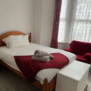 Spacious Family Cardiff