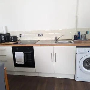 Cosy 1 Bed Space Cardiff